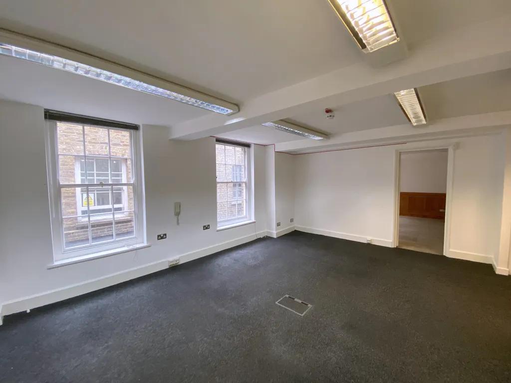 Gun House, 1 Artillery Passage gallery image