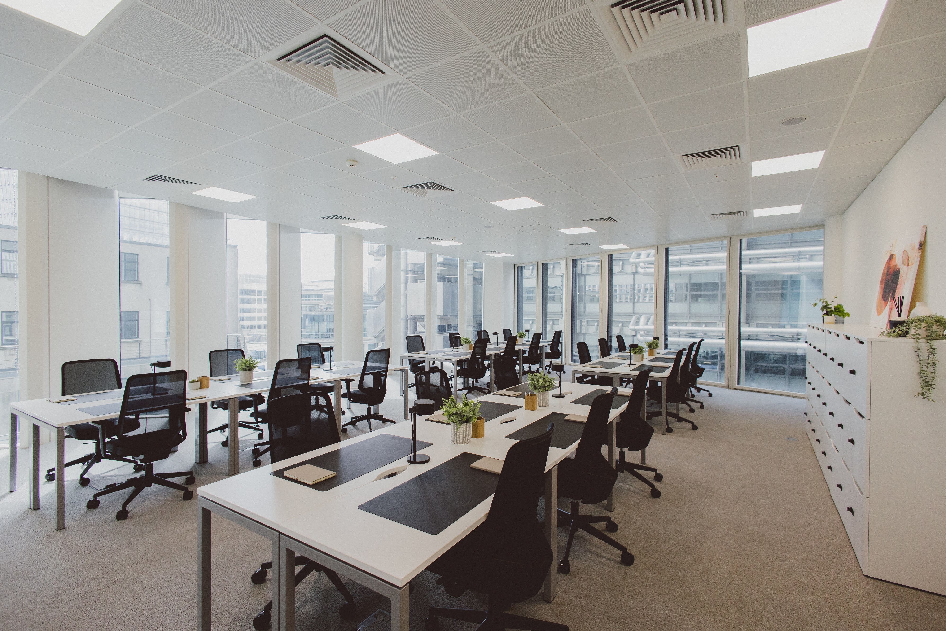 Lime Street gallery image