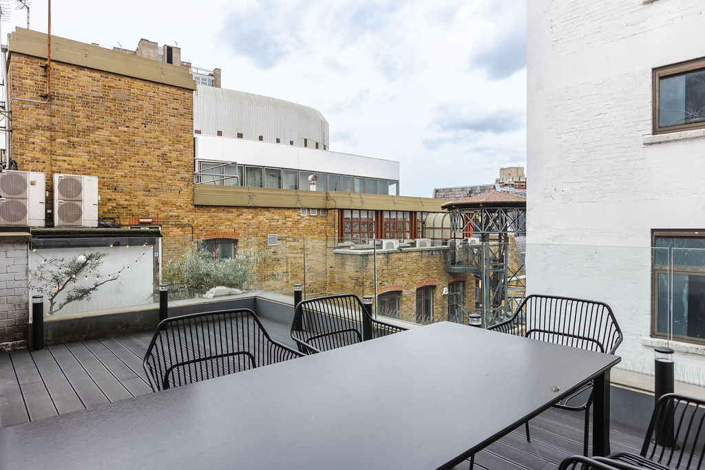 41-44 Great Queen Street