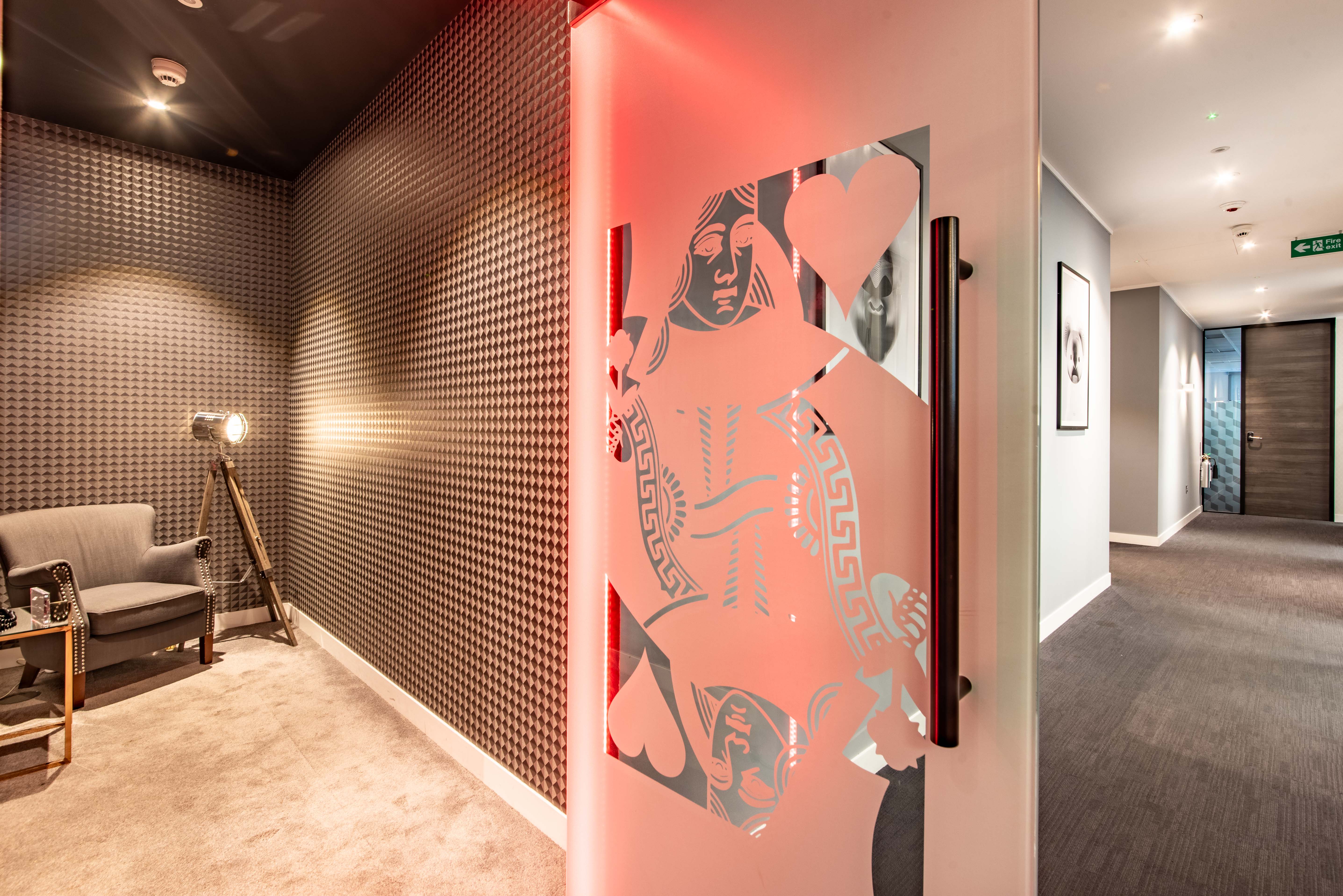 Ealing Cross gallery image